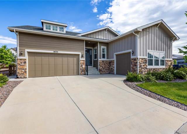 Property at 26722 E Peakview Pl, Aurora, CO 80016, 4 beds, 3 baths