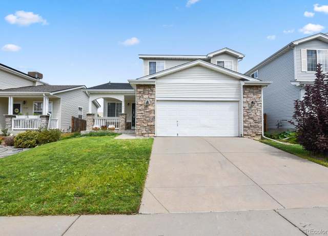 Property at 19727 Montview Dr, Aurora, CO 80011, 3 beds, 3 baths