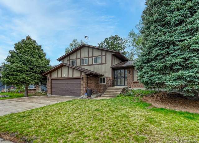 Property at 17390 E Greenwood Cir, Aurora, CO 80013, 3 beds, 3 baths