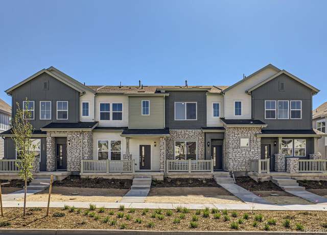 Property at 712 N Bently St, Watkins, CO 80137, 3 beds, 3 baths