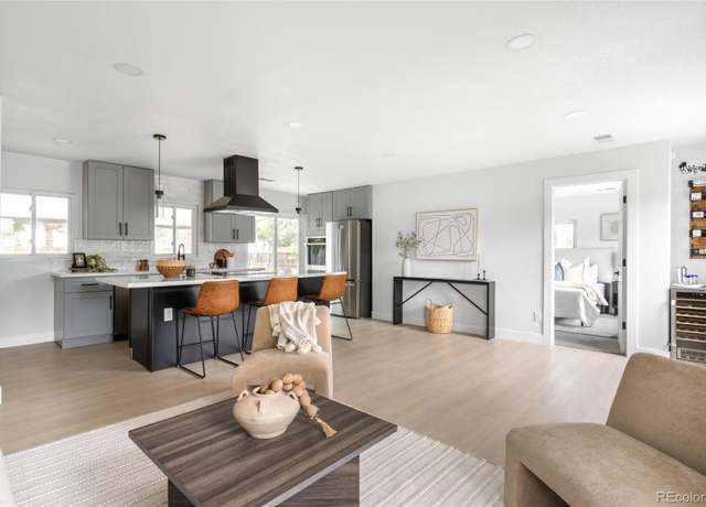 Property at 3065 S Eudora St, Denver, CO 80222, 3 beds, 2 baths