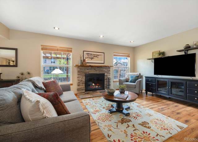 Property at 9241 W 87th Pl, Arvada, CO 80005, 4 beds, 3 baths