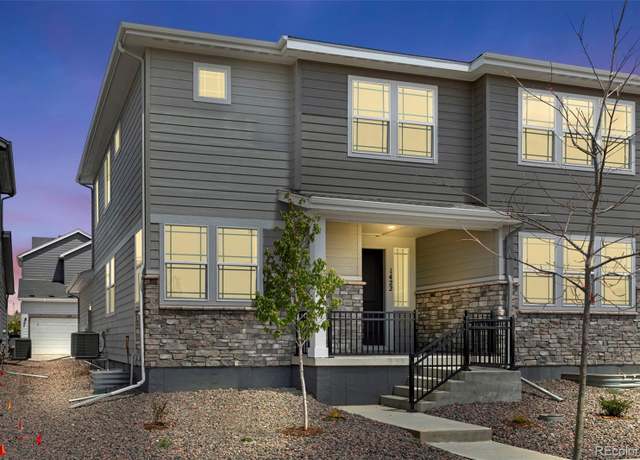 Property at 1422 Hudson Pl, Longmont, CO 80501, 2 beds, 3 baths