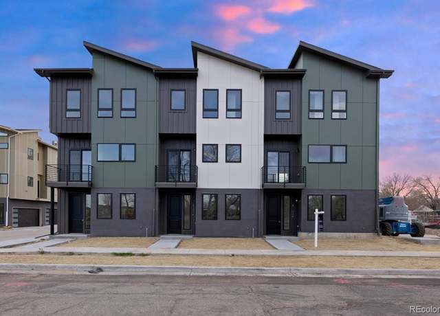 Property at 8400 W 52nd Ave, Arvada, CO 80002, 2 beds, 3 baths