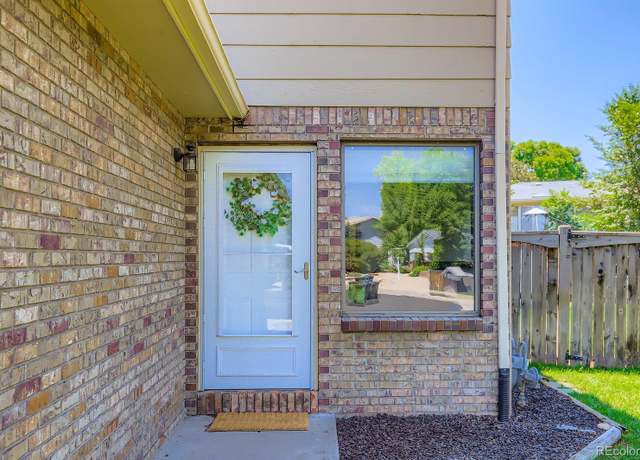 Property at 2204 Arikaree Ct, Loveland, CO 80538, 2 beds, 1 bath
