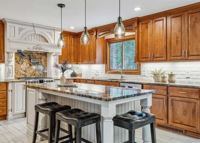Property at 6723 Perry Park Blvd, Larkspur, CO 80118, 4 beds, 4 baths