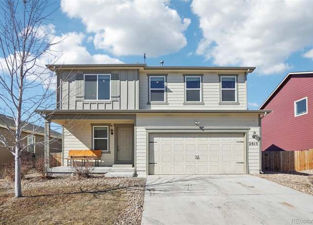 Property at 2015 Wildwood St, Lochbuie, CO 80603, 3 beds, 3 baths