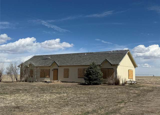 Property at 5500 Dacono Ct, Byers, CO 80103, 4 beds, 4 baths