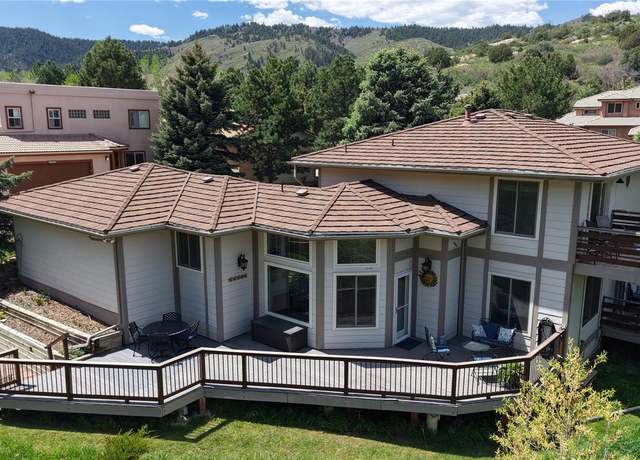Property at 7084 Fox Paw Trl, Littleton, CO 80125, 4 beds, 3 baths
