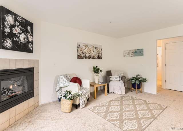 Property at 1601 Great Western Dr Unit D3, Longmont, CO 80501, 2 beds, 3 baths