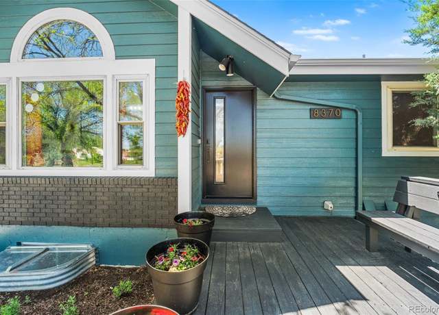 Property at 8370 W Evans Pl, Lakewood, CO 80227, 4 beds, 3 baths