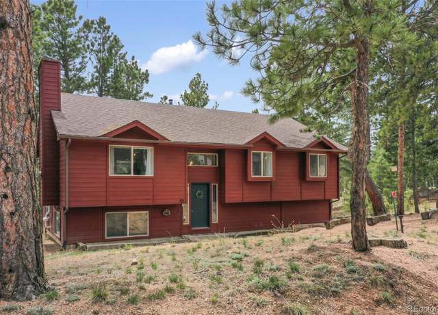 Property at 121 Aspen Dr, Woodland Park, CO 80863, 4 beds, 3 baths