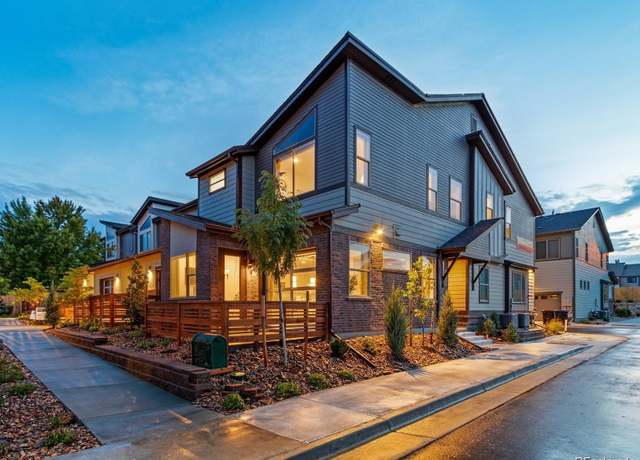 Property at 12341 W 58th Ct, Arvada, CO 80004, 3 beds, 3 baths