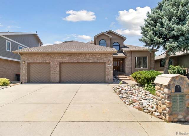 Property at 1123 Oakhurst Dr, Broomfield, CO 80020, 6 beds, 4 baths