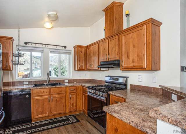 Property at 40 Maroon Peak Cir, Dillon, CO 80435, 3 beds, 2 baths