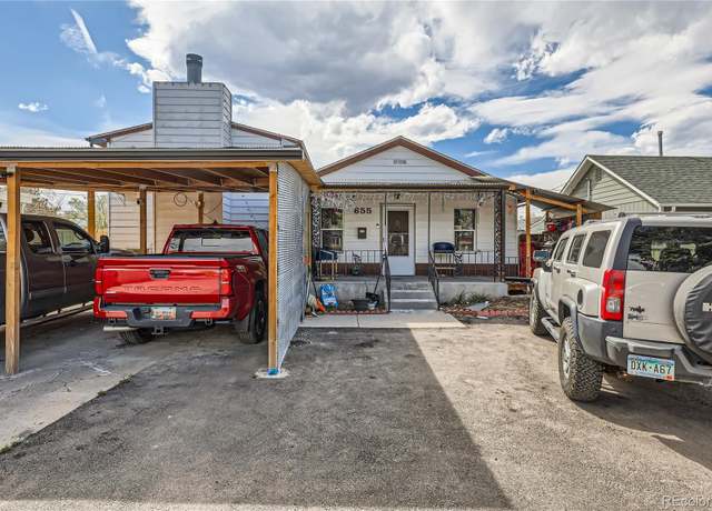 Property at 655 S Perry St, Denver, CO 80219, 5 beds, 3 baths