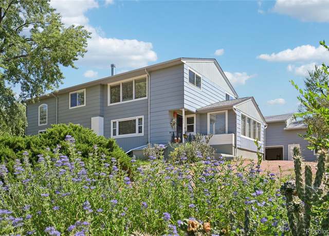 Property at 1055 N 18th St, Colorado Springs, CO 80904, 3 beds, 2 baths