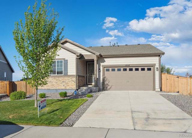Property at 27957 E 9th Dr, Aurora, CO 80018, 3 beds, 2 baths