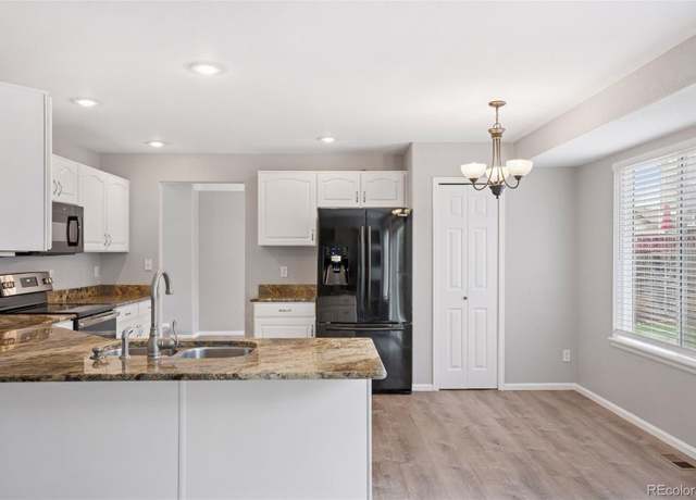 Property at 20481 E Mansfield Pl, Aurora, CO 80013, 5 beds, 4 baths