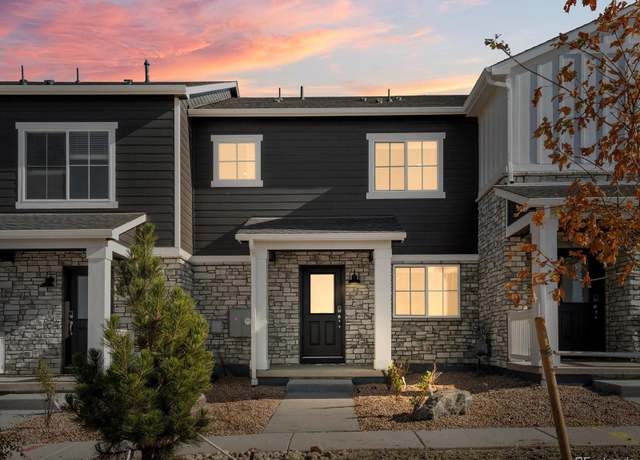 Property at 21127 E 65th Ave, Aurora, CO 80019, 3 beds, 3 baths