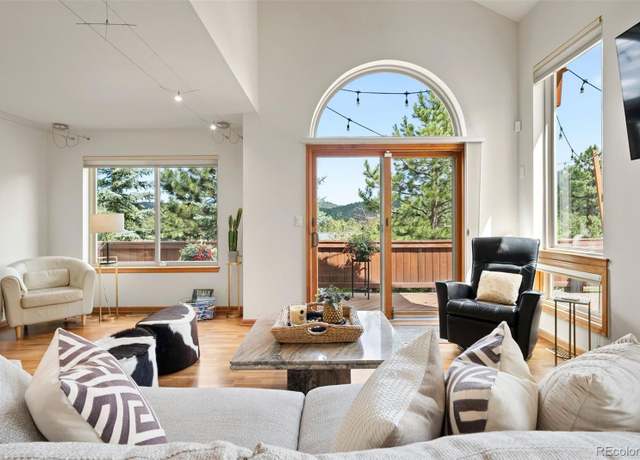 Property at 3228 Sun Ridge Ln, Evergreen, CO 80439, 3 beds, 4 baths