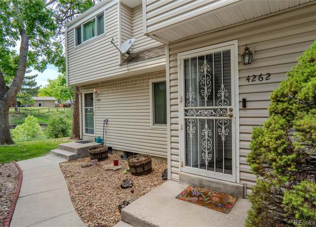 Property at 4262 E Maplewood Way, Centennial, CO 80121, 3 beds, 2 baths
