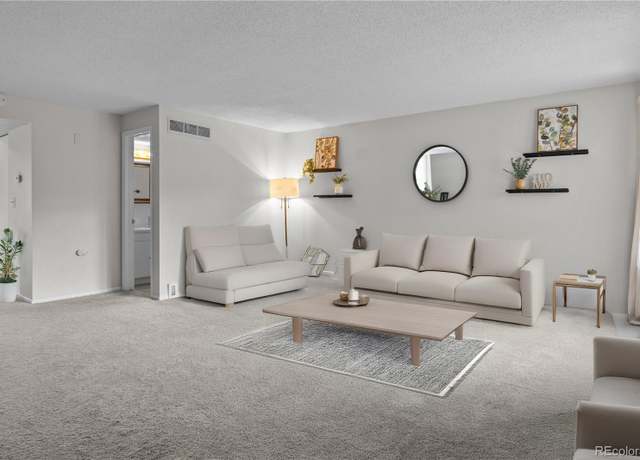 Property at 4262 E Maplewood Way, Centennial, CO 80121, 3 beds, 2 baths