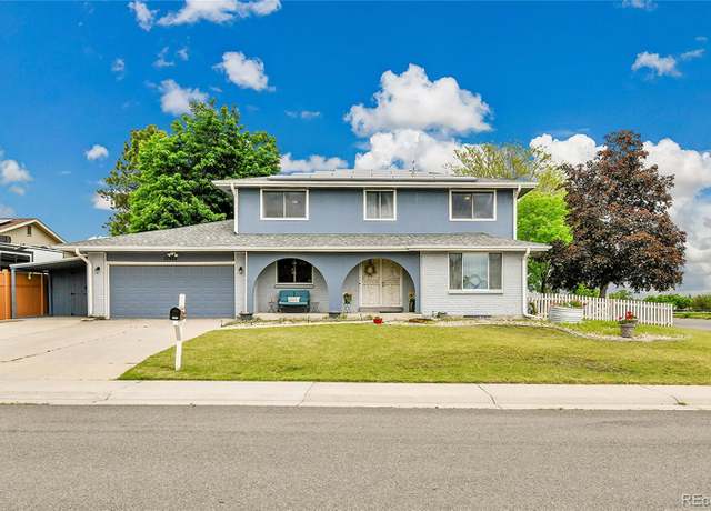 Property at 10925 W Montana Pl, Lakewood, CO 80232, 4 beds, 3 baths