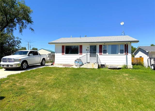 Property at 645 J Ave, Limon, CO 80828, 3 beds, 1 bath