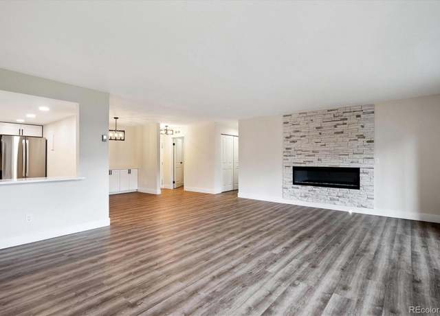Property at 13631 E Marina Dr #201, Aurora, CO 80014, 2 beds, 2 baths