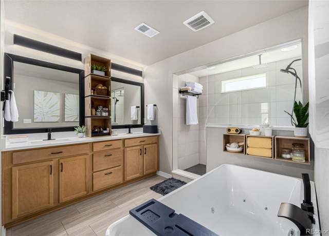Property at 4522 Barrow Ln, Timnath, CO 80547, 3 beds, 3 baths