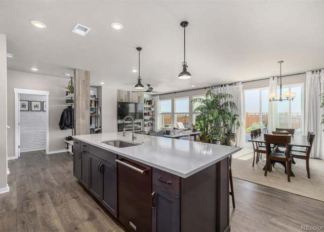 Property at 4522 Barrow Ln, Timnath, CO 80547, 3 beds, 3 baths
