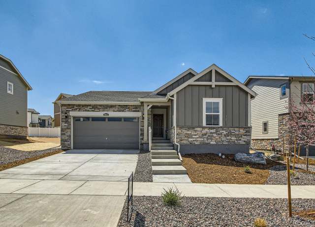 Property at 21964 E 39th Ave, Aurora, CO 80019, 4 beds, 2 baths