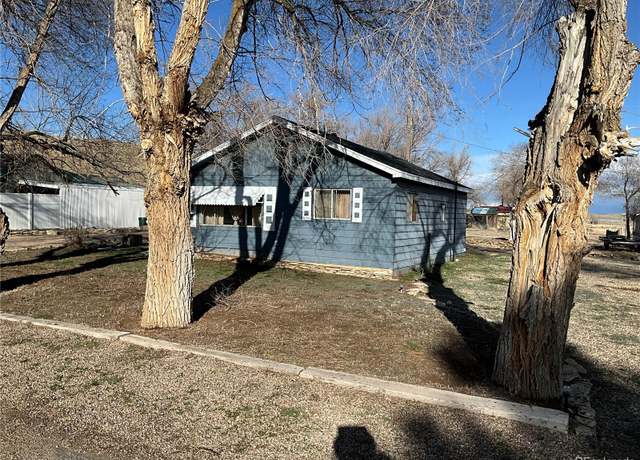 Property at 104 Tyranosaurus Trl, Dinosaur, CO 81610, 1 bed, 1 bath