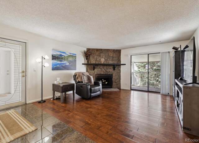 Property at 943 S Zeno Way #207, Aurora, CO 80017, 2 beds, 2 baths
