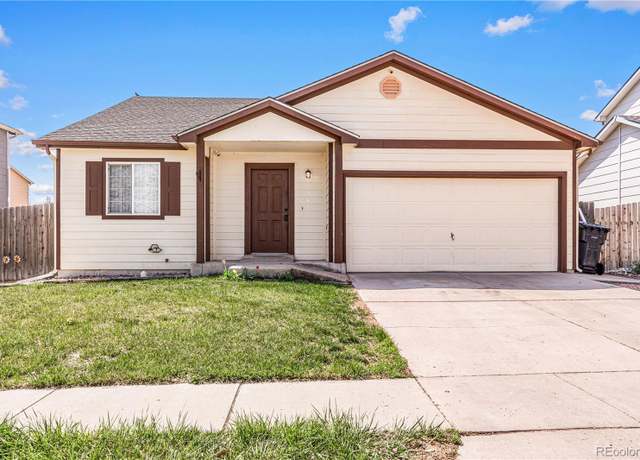 Property at 3736 Pronghorn Ln, Pueblo, CO 81005, 5 beds, 3 baths
