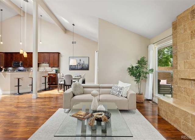 Property at 4924 Clubhouse Ct, Boulder, CO 80301, 4 beds, 3 baths
