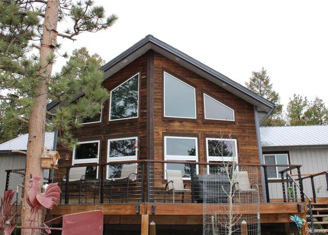 Property at 927 Windmill Dr, Hartsel, CO 80449, 3 beds, 2 baths