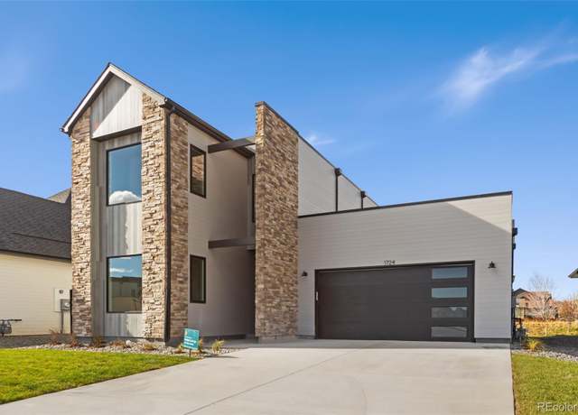 Property at 1724 Barefoot Dr, Windsor, CO 80550, 4 beds