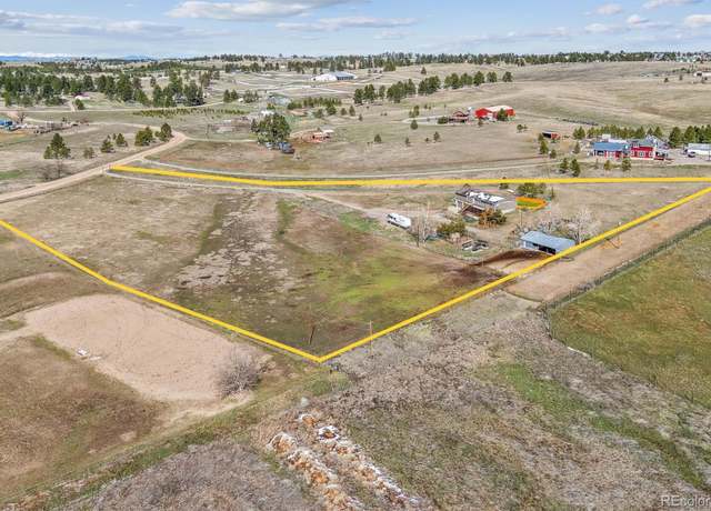 Property at 40192 Margaret Dr, Elizabeth, CO 80107, 4 beds, 3 baths