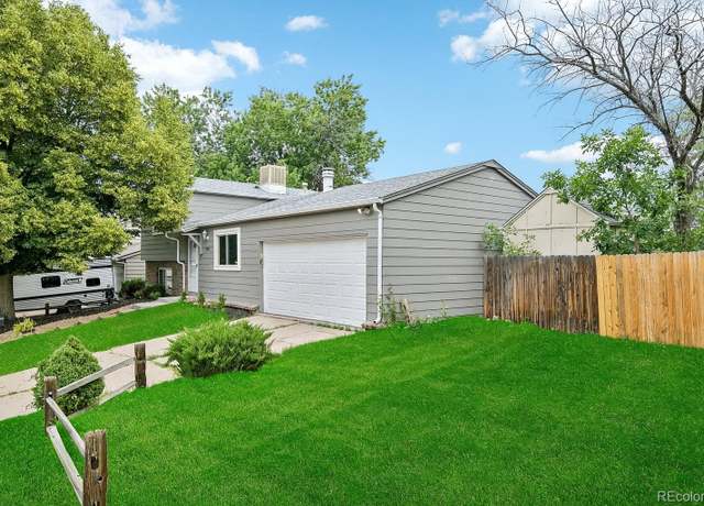 Property at 3932 S Pagosa St, Aurora, CO 80013, 3 beds, 2 baths