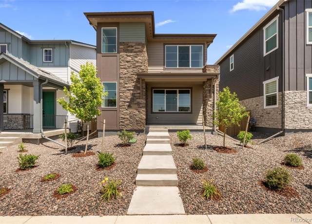 Property at 21044 E 63rd Dr, Aurora, CO 80019, 3 beds, 3 baths