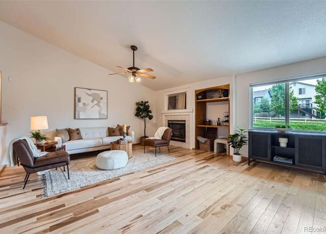 Property at 5394 S Valdai Way, Aurora, CO 80015, 3 beds, 3 baths