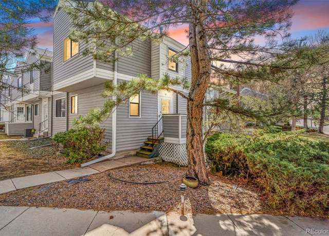Property at 42 S Moline St, Aurora, CO 80012, 3 beds, 3 baths