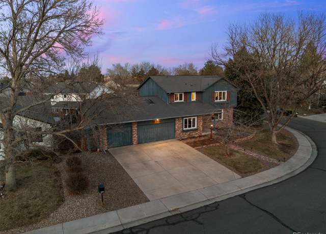 Property at 2090 S Gray Dr, Lakewood, CO 80227, 4 beds, 3 baths