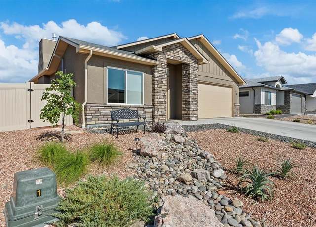 Property at 681 Eadin Ln, Grand Junction, CO 81504, 4 beds, 2 baths