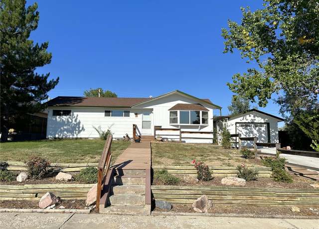 Property at 637 Clinic Dr, Limon, CO 80828, 4 beds, 2 baths