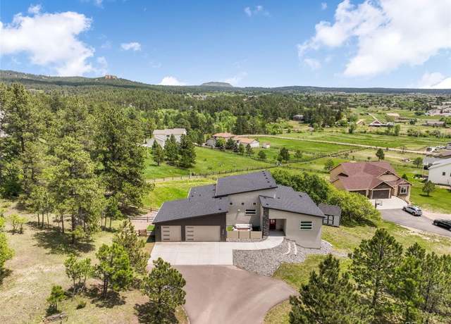 Property at 3630 Mesa Verde Rd, Monument, CO 80132, 4 beds, 3 baths