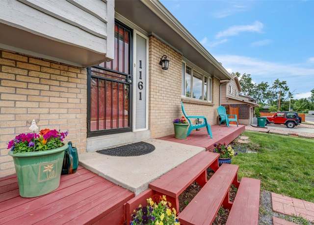 Property at 1161 S Johnson Way, Lakewood, CO 80232, 3 beds, 2 baths