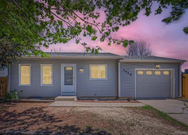 Property at 1958 Cathay Ct, Aurora, CO 80011, 4 beds, 2 baths